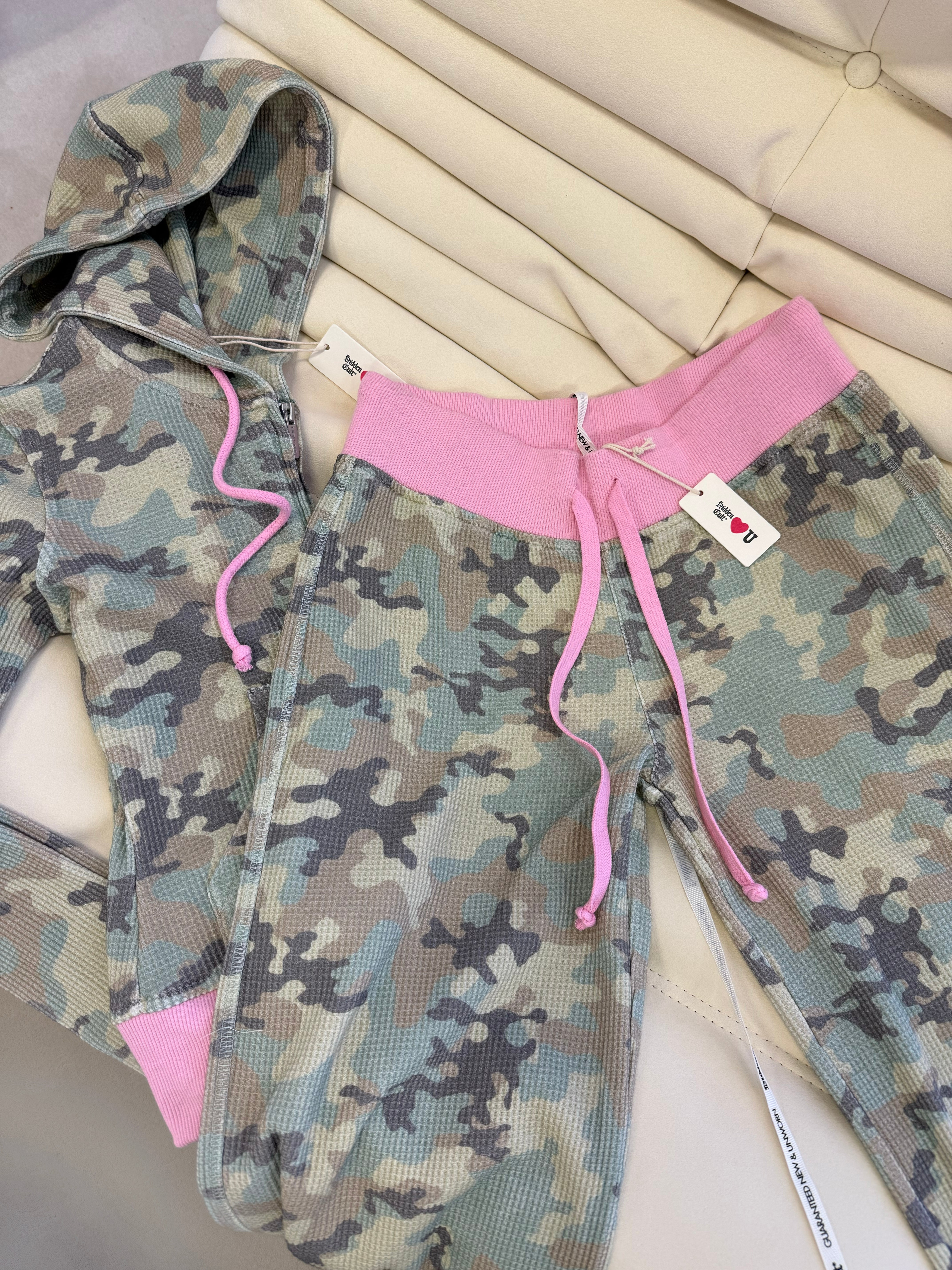 HIDDEN CULT Waffle Camo Pants Green Camouflage Sweatpants Distressed y2k Pants Straight leg TikTok