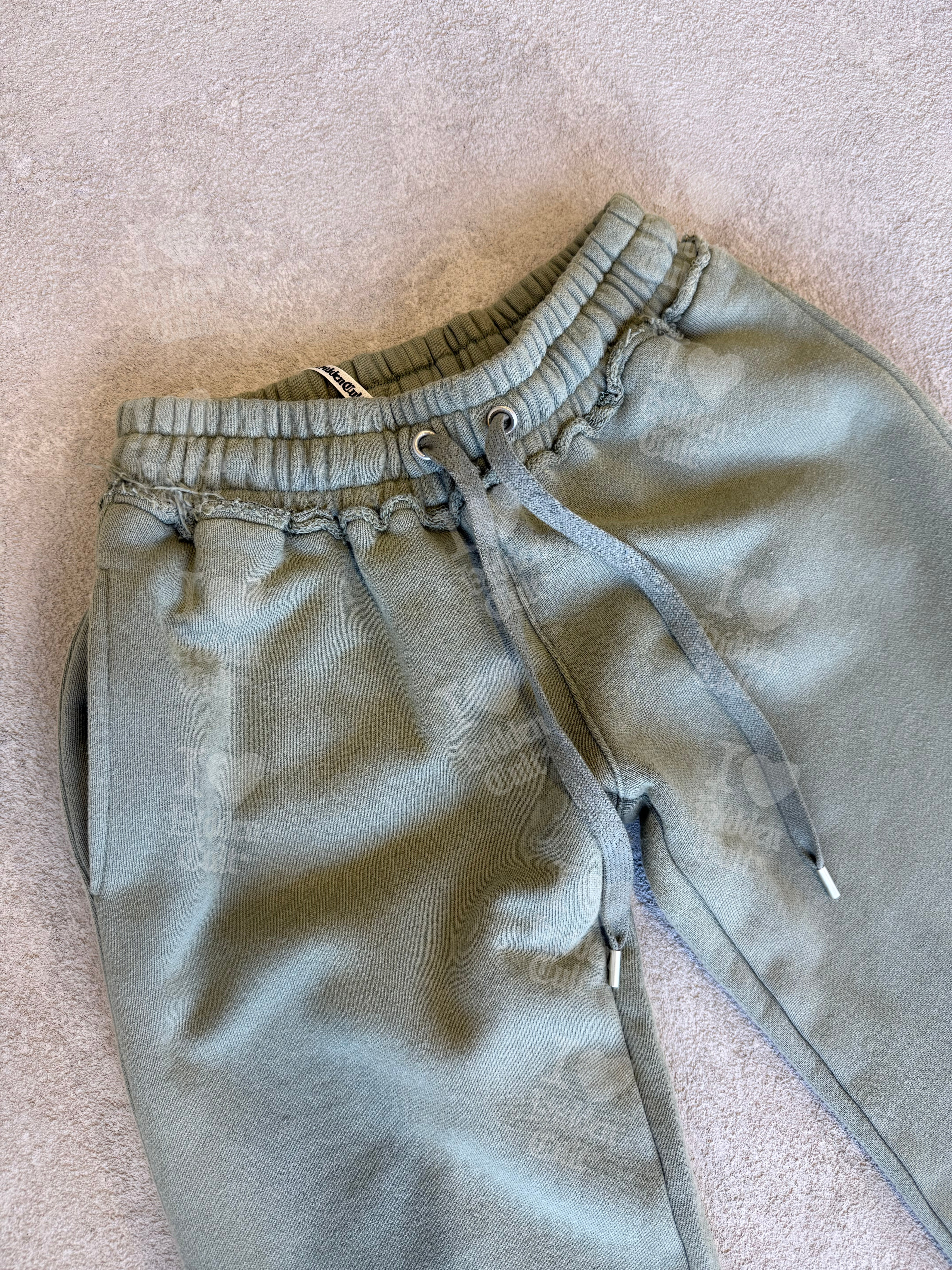 HIDDEN CULT Melore Distressed Sweatsuit Tall Friendly Green Pink Distressed Sweatsuit TikTok